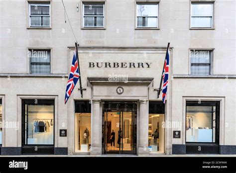 Burberry streets uk